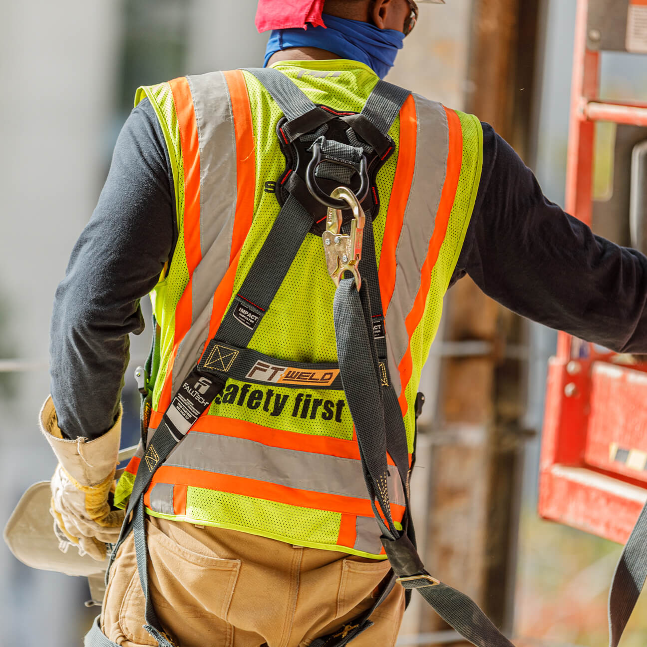FT-Weld™ 1D Standard Non-Belted Full Body Harness, Quick Connect Buckle Leg Adjustment - Image 4
