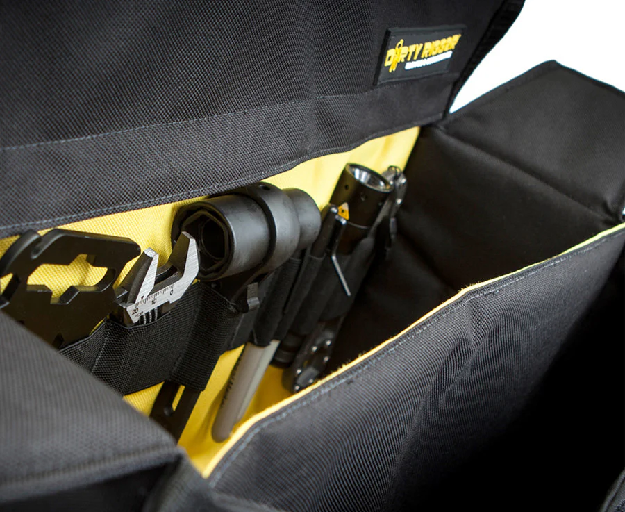 Dirty Rigger Gear Bag (12 LTR) - Image 4