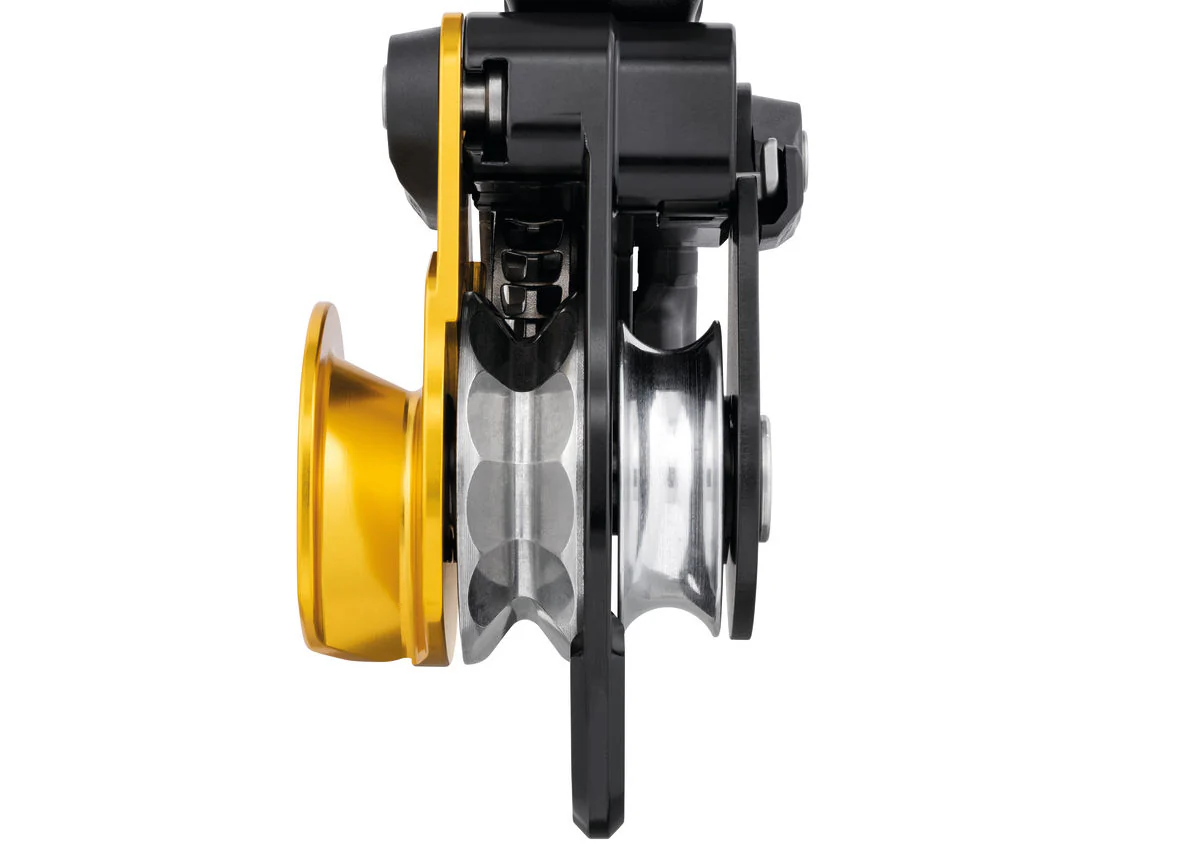 Petzl Twin Release Pulley For Haul Systems - Image 4