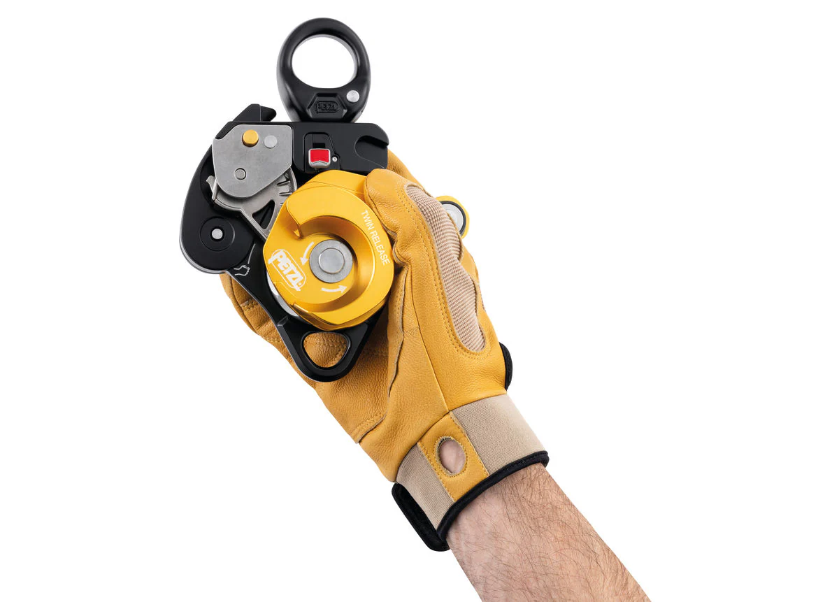 Petzl Twin Release Pulley For Haul Systems - Image 5