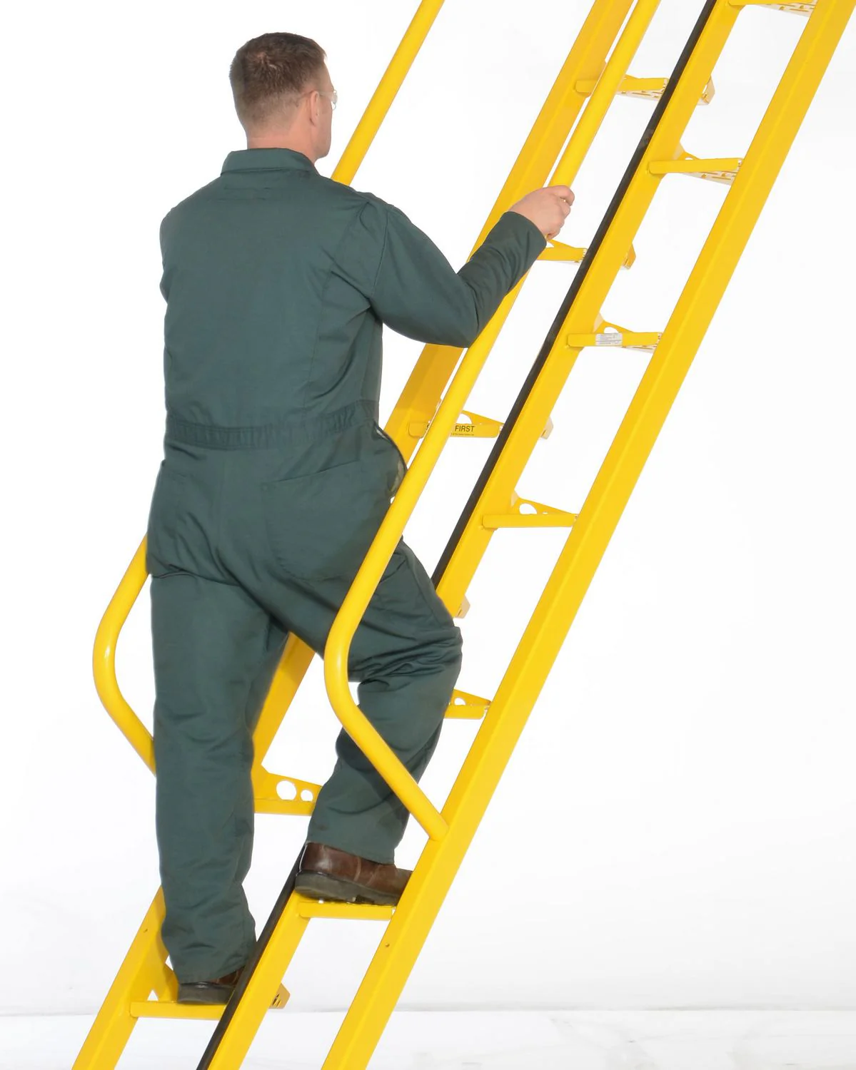 Vestil Manufacturing Corp Alternating-Tread Stairs - Image 5