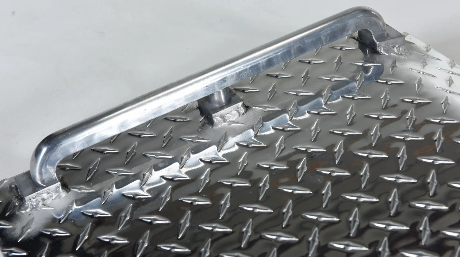 Vestil Manufacturing Corp Aluminum Mini Dockplates - Image 6