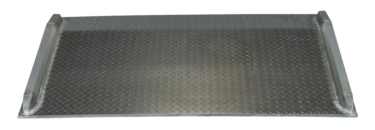 Vestil Manufacturing Corp Aluminum Truck Dockboards (Welded Aluminum Curbs)