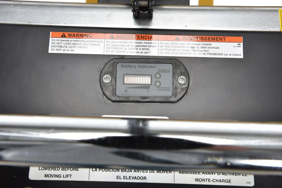 Vestil Manufacturing Corp DC Powered Hefti-Lifts - Image 7