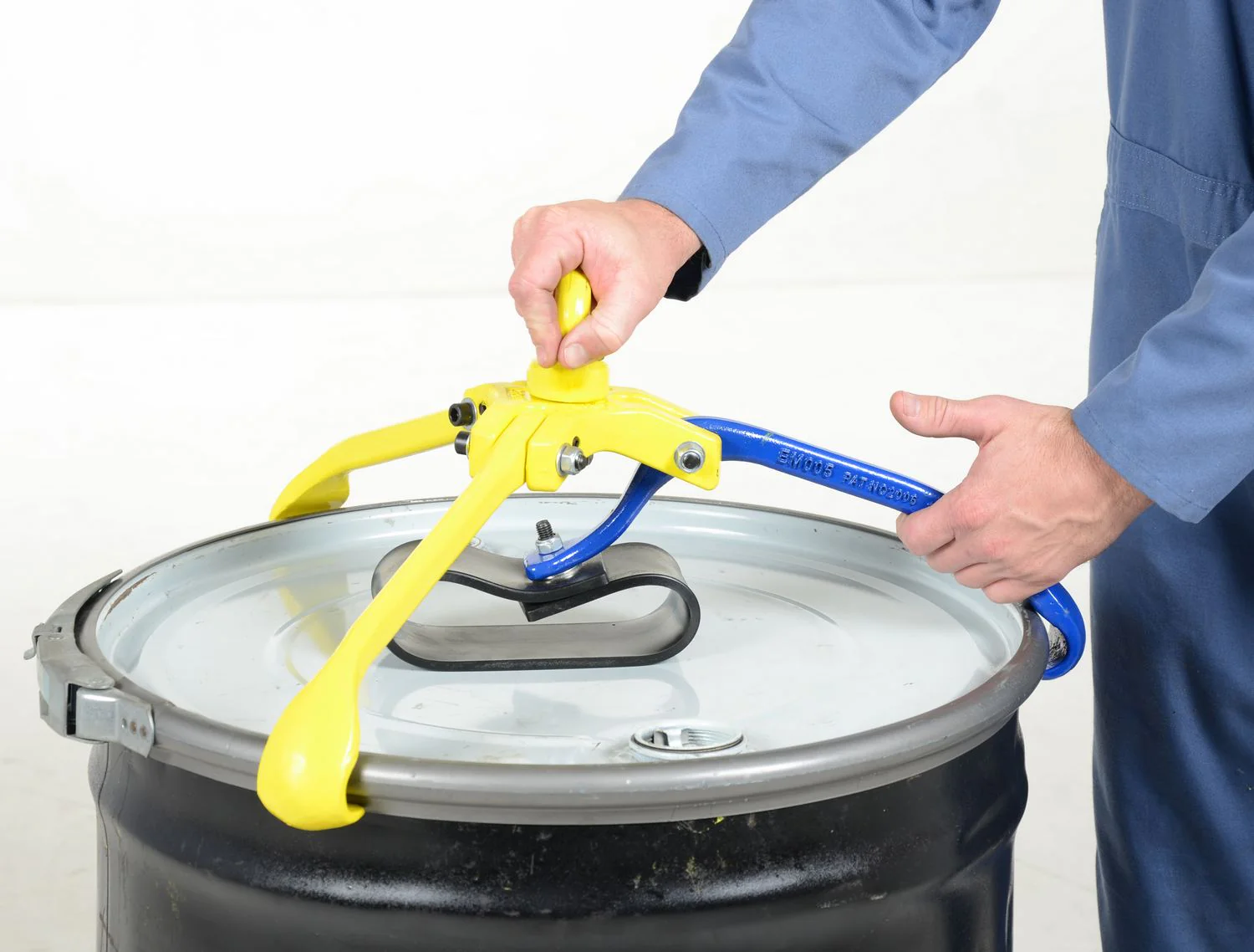 Vestil Manufacturing Corp Drum Grab - Image 5