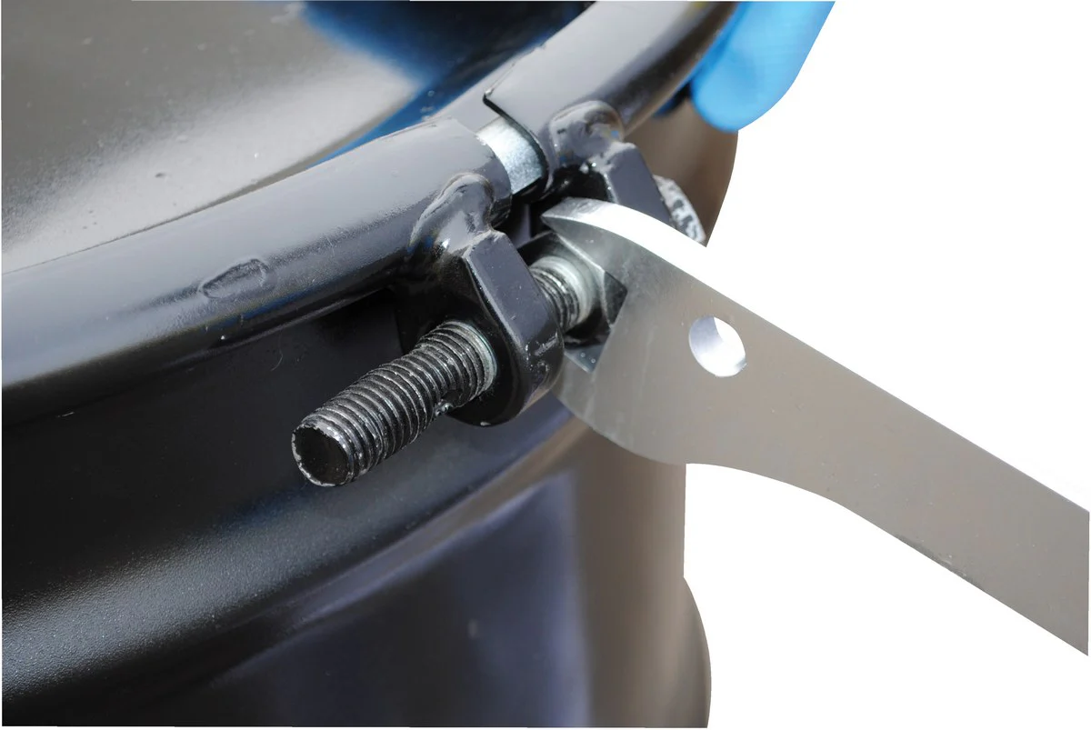Vestil Manufacturing Corp Drum Lid Tool - Image 3