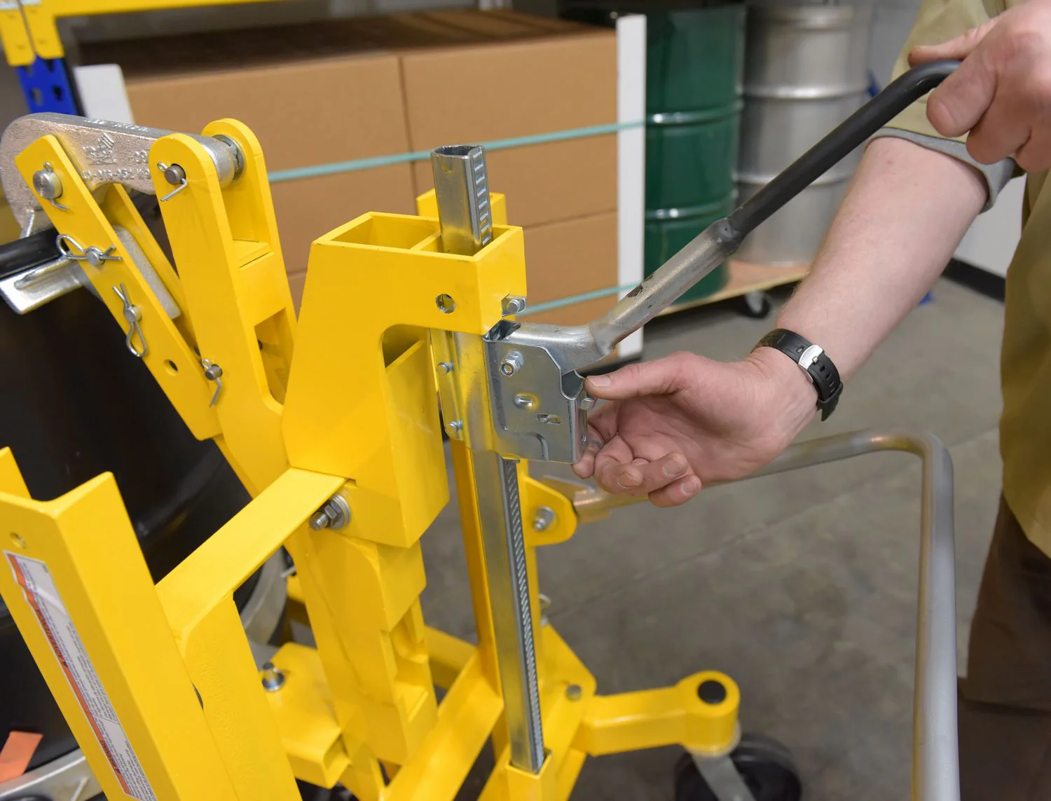 Vestil Manufacturing Corp Economical Drum Transporters - Image 8