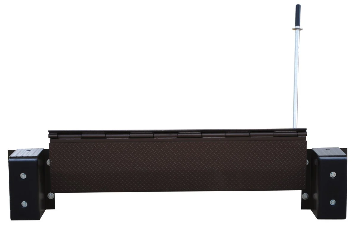 Vestil Manufacturing Corp Edge-O-Dock Levelers - Image 3