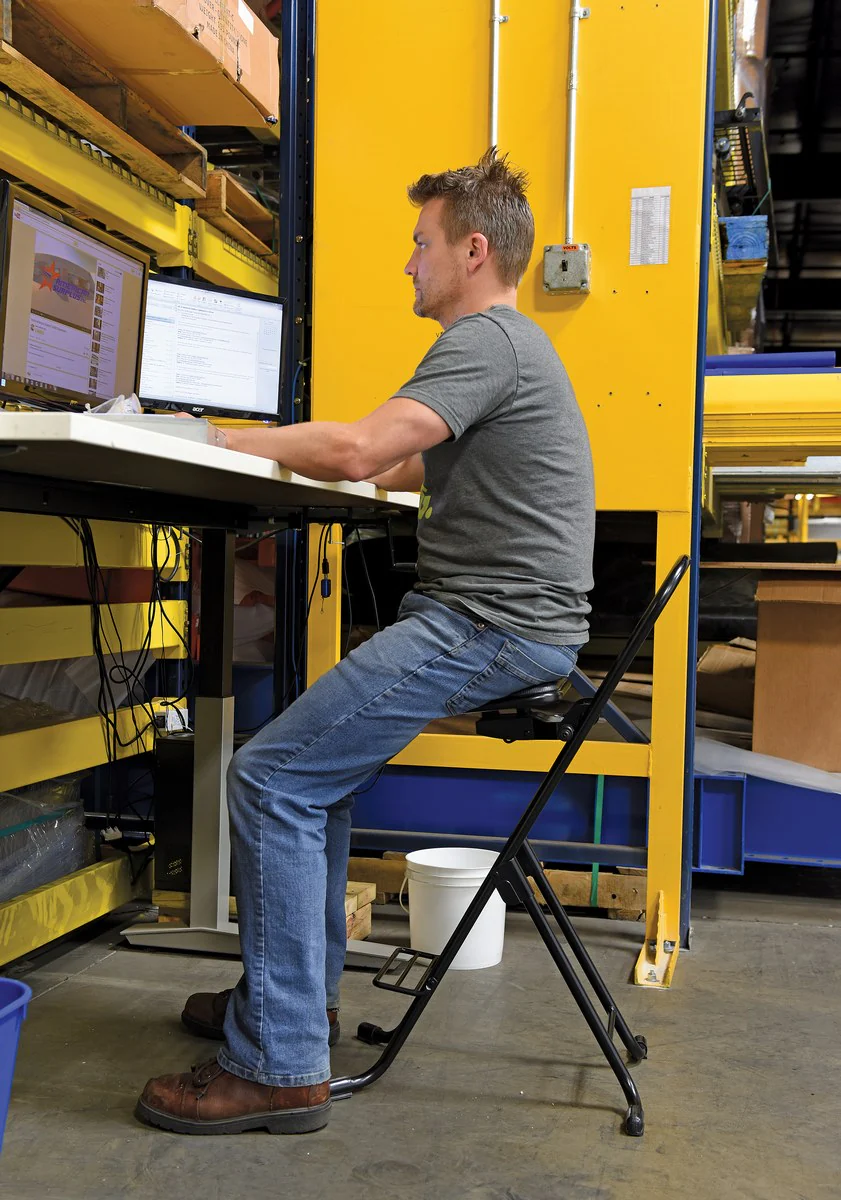 Vestil Manufacturing Corp Ergonomic Worker Seats - Image 7