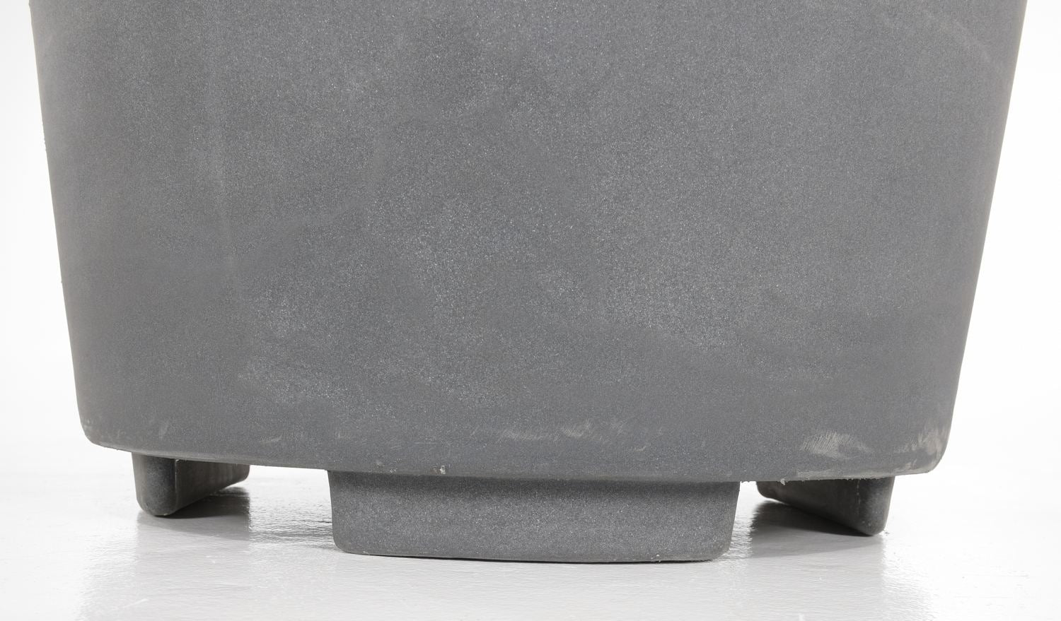 Vestil Manufacturing Corp Extra Large Planter - Image 7