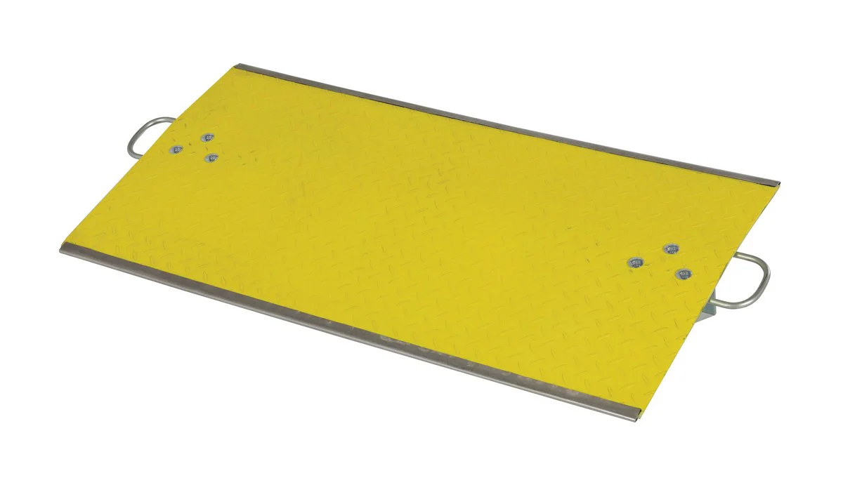 Vestil Manufacturing Corp Fiberglass Dockplate - Image 3