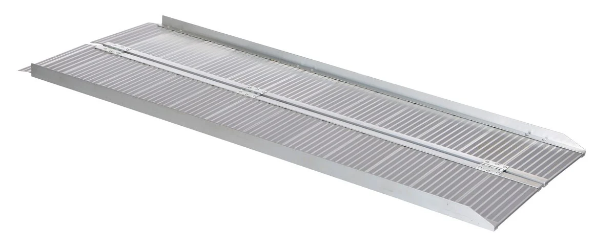 Vestil Manufacturing Corp Folding Ramp - Image 2
