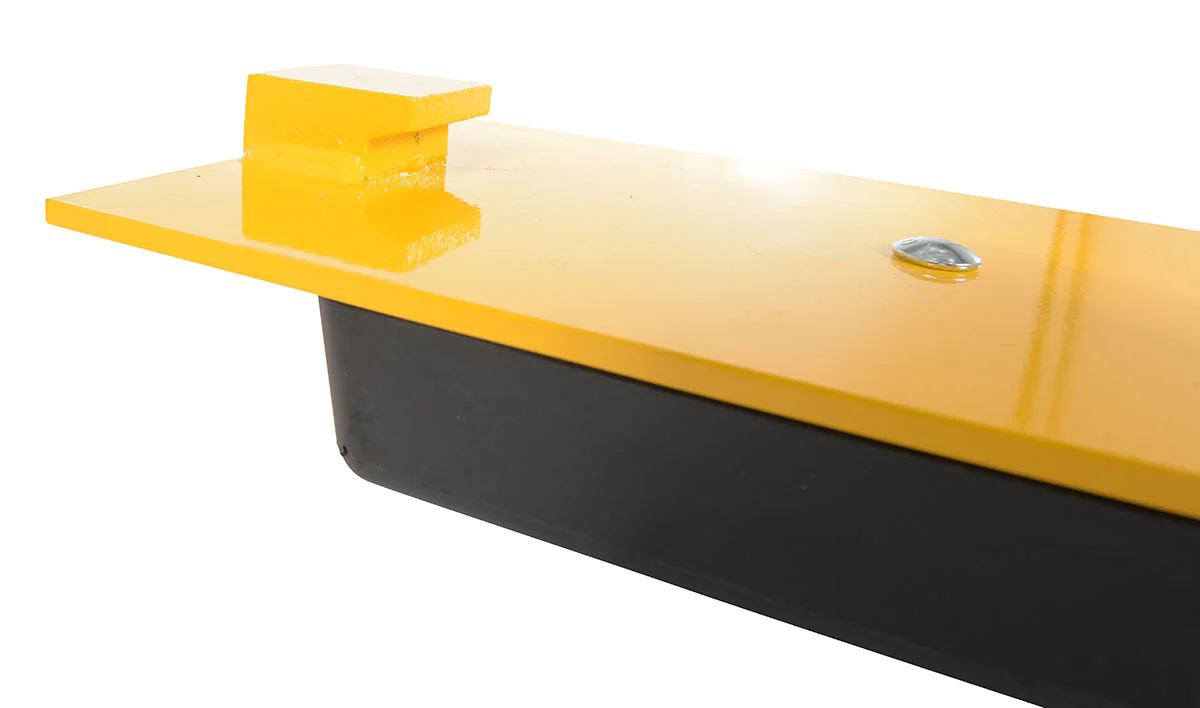 Vestil Manufacturing Corp Fork Truck Carriage Bumper - Image 4
