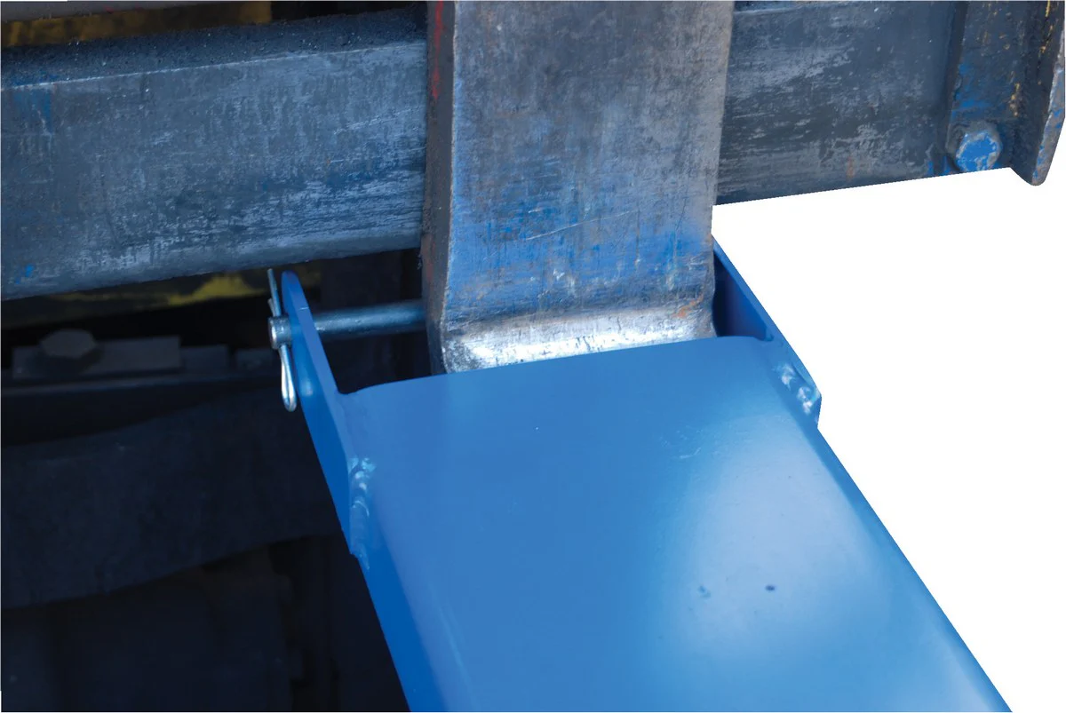 Vestil Manufacturing Corp Fork Truck Snow Plow - Image 4