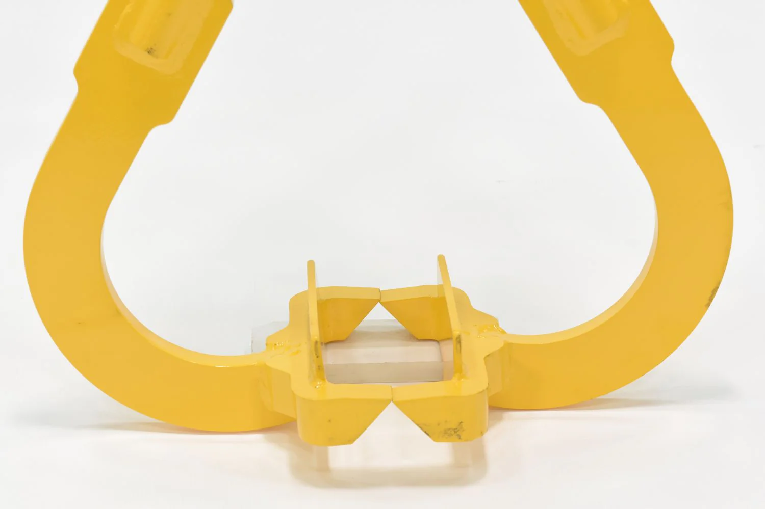 Vestil Manufacturing Corp Heavy-Duty Die Lifting Tongs - Image 3