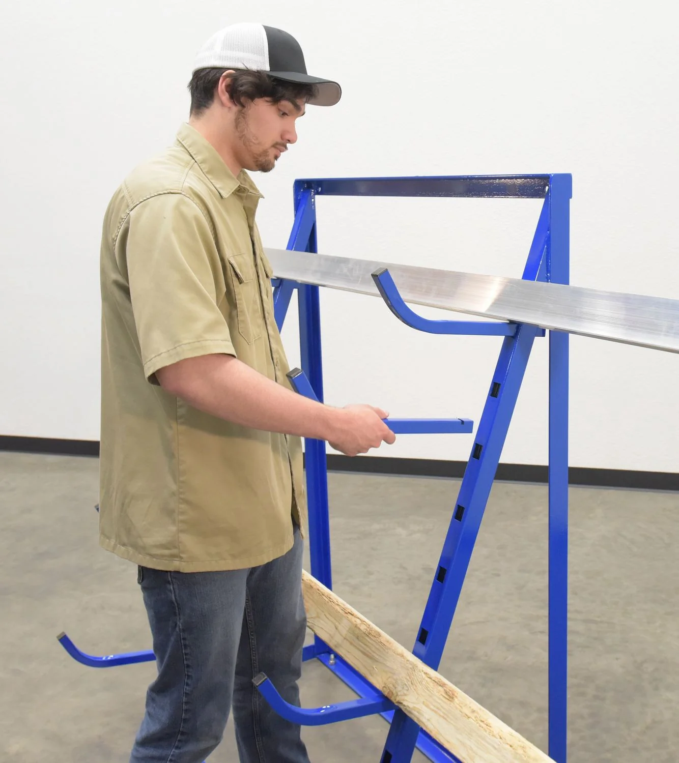 Vestil Manufacturing Corp Horizontal Storage Rack - Image 2