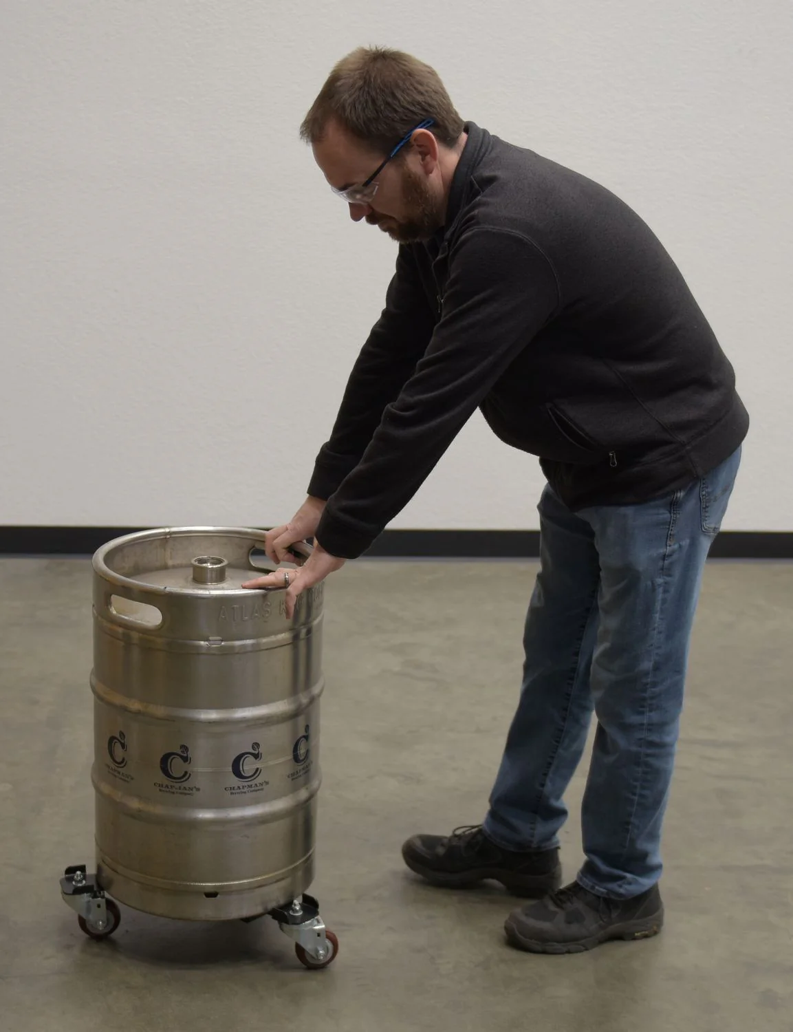 Vestil Manufacturing Corp Keg Transport Skate - Image 3