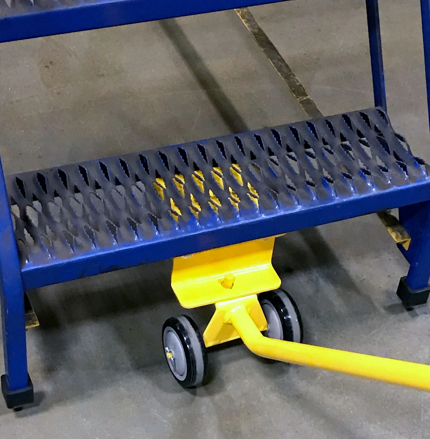 Vestil Manufacturing Corp Ladder Transporter - Image 8