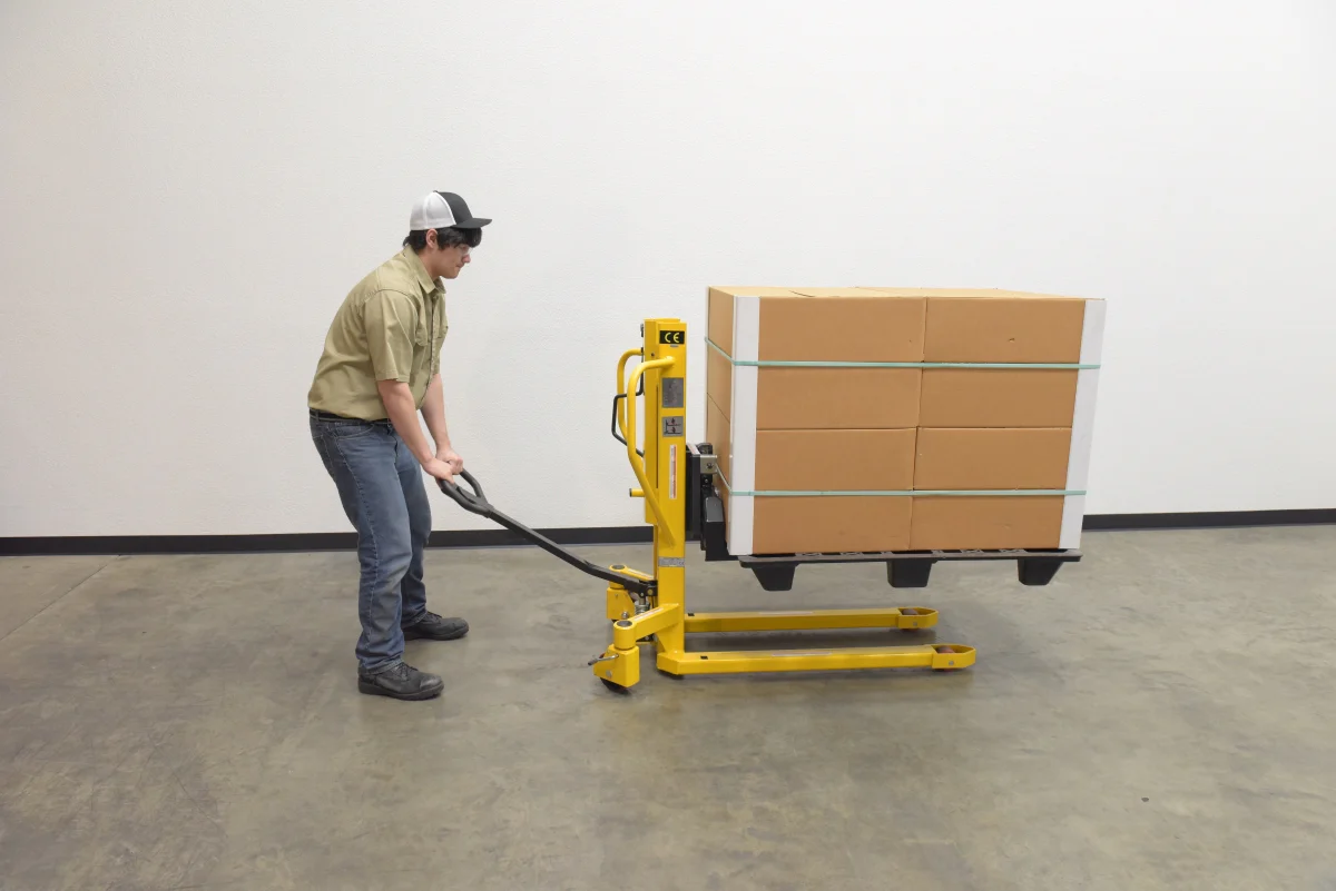 Vestil Manufacturing Corp Lift & Tilt High Lift Pallet Truck - Image 8