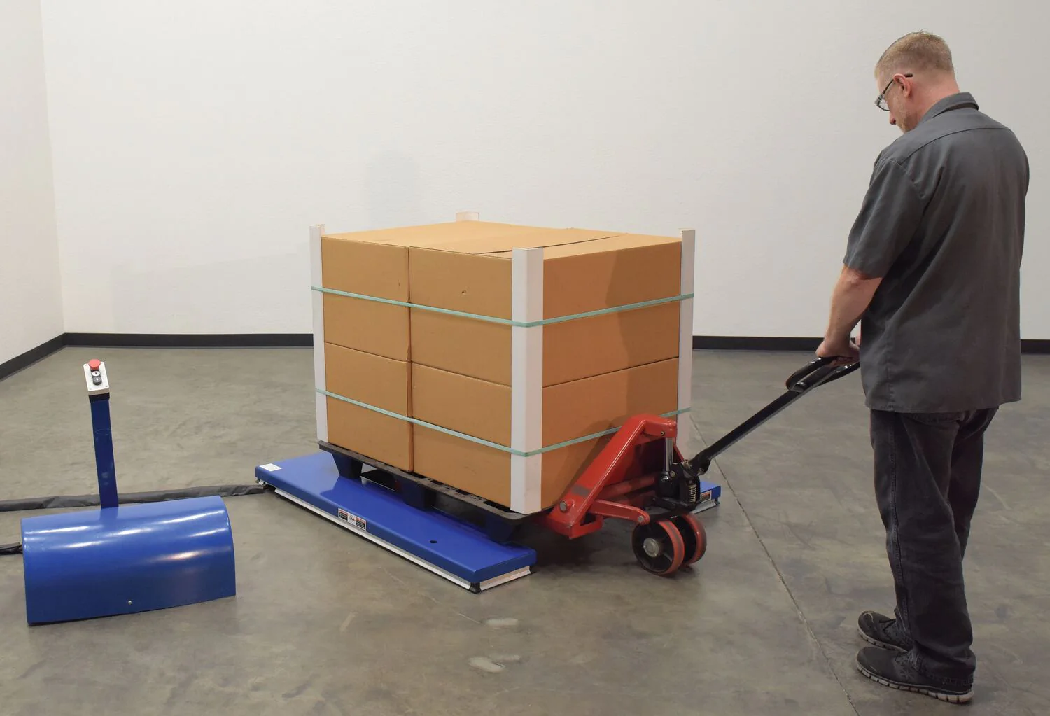 Vestil Manufacturing Corp Low Profile Electric Lift Tables - Image 7