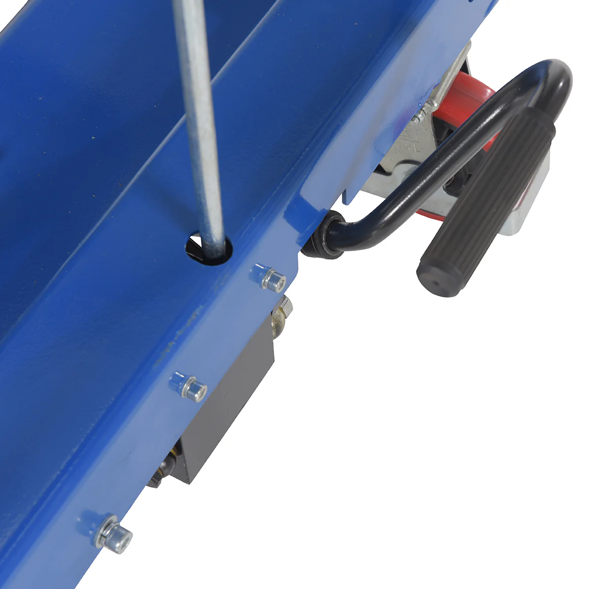 Vestil Manufacturing Corp Low Profile Scissor Cart w/ Auto-Shift - Image 6