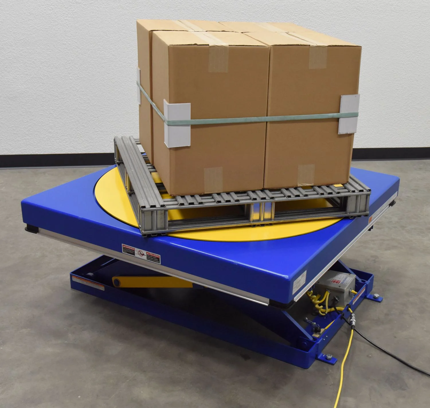 Vestil Manufacturing Corp Manual Built-In Carousel for Scissor Tables - Image 6