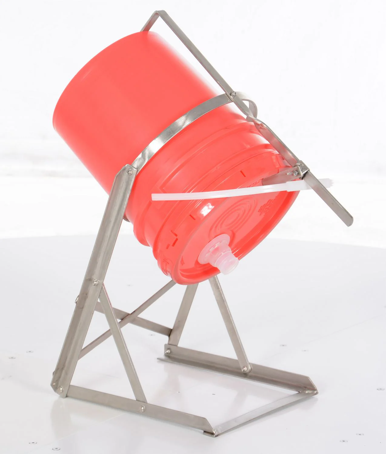 Vestil Manufacturing Corp Manual Pail Tippers - Image 5