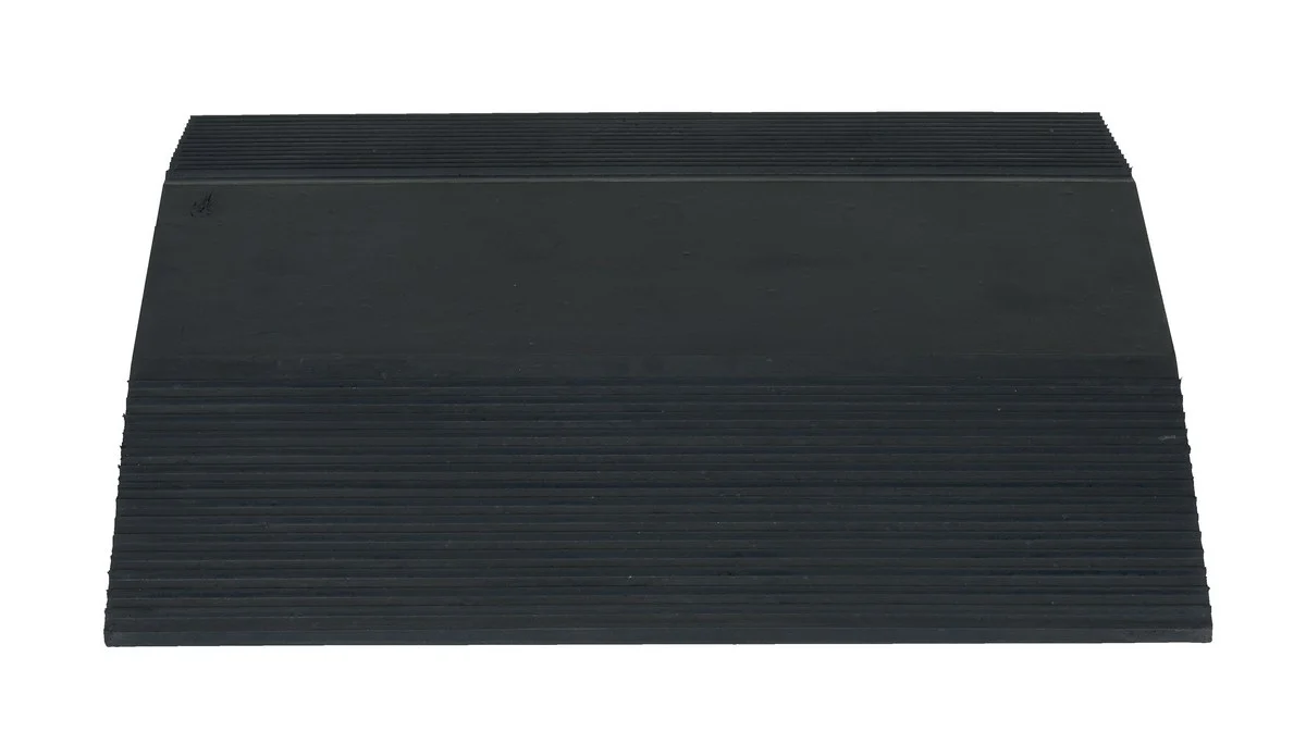 Vestil Manufacturing Corp Molded Rubber Hose & Cable Crossovers - Image 2