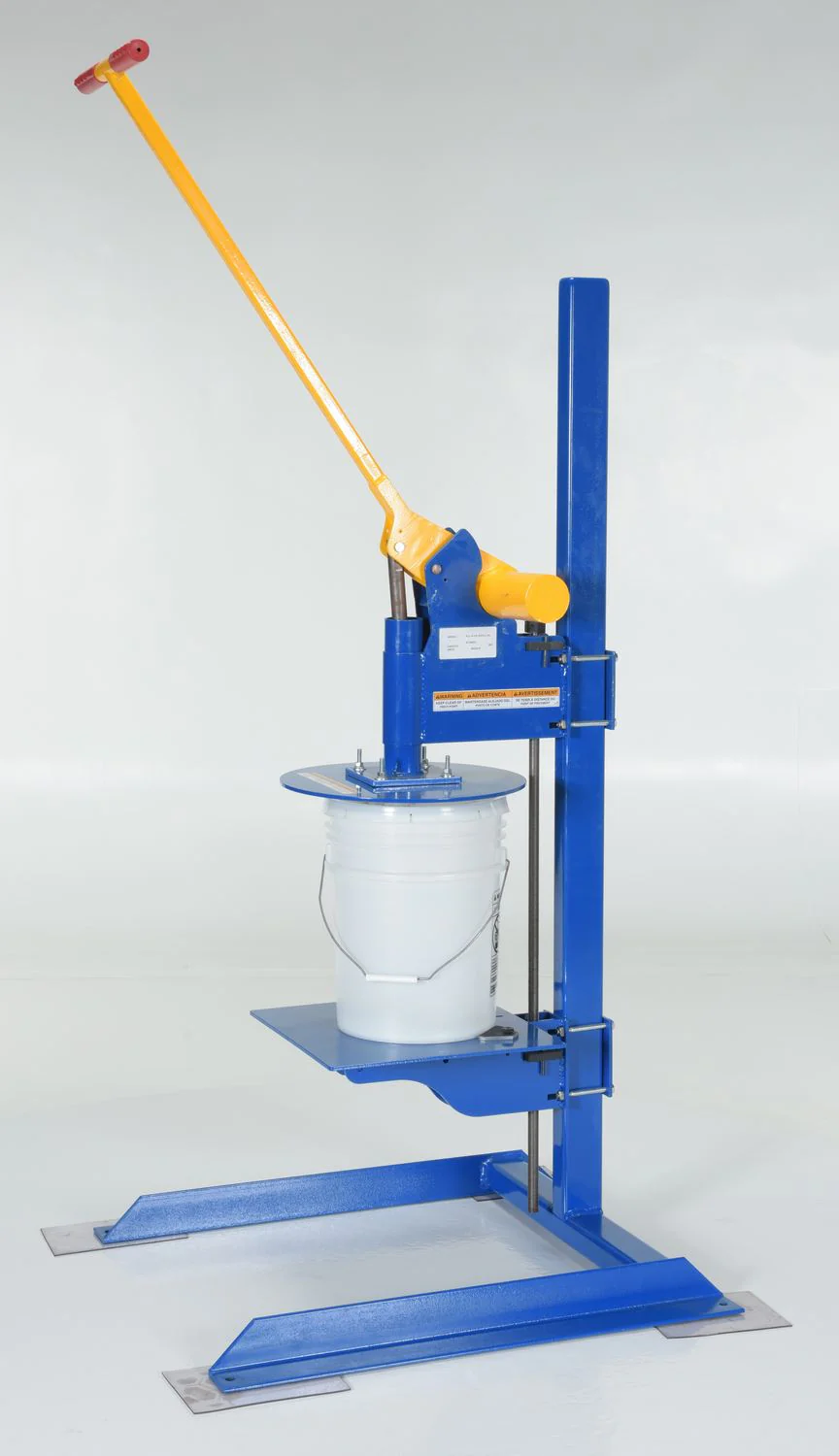 Vestil Manufacturing Corp Pail Lid Closing Press - Image 6