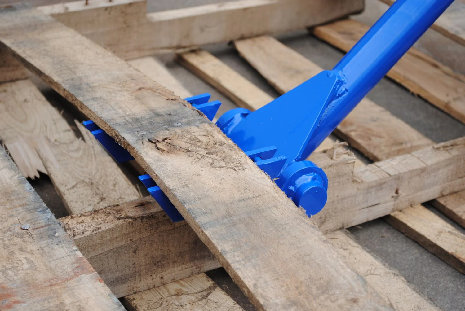 Vestil Manufacturing Corp Pallet Busters - Image 6