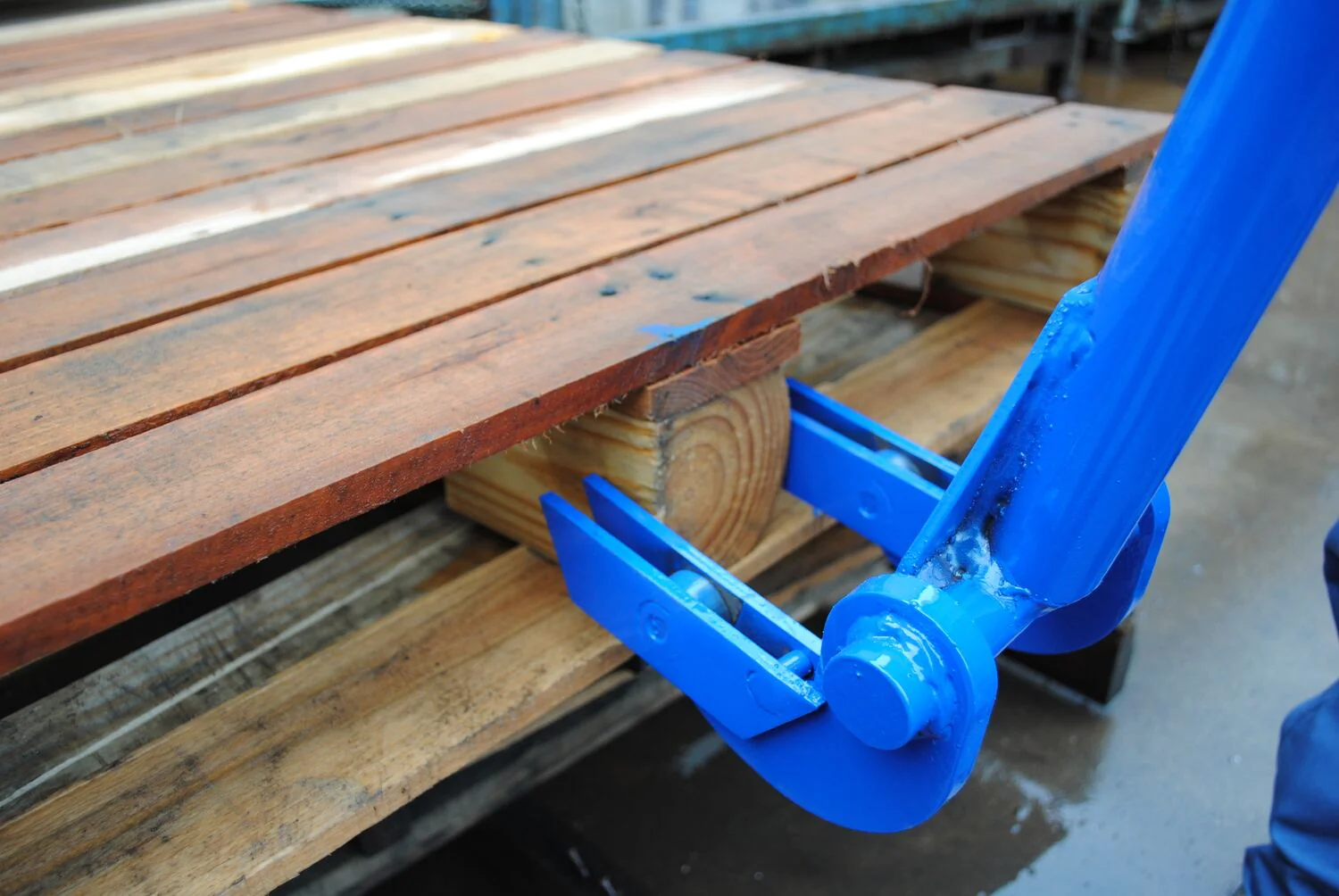 Vestil Manufacturing Corp Pallet Busters - Image 7