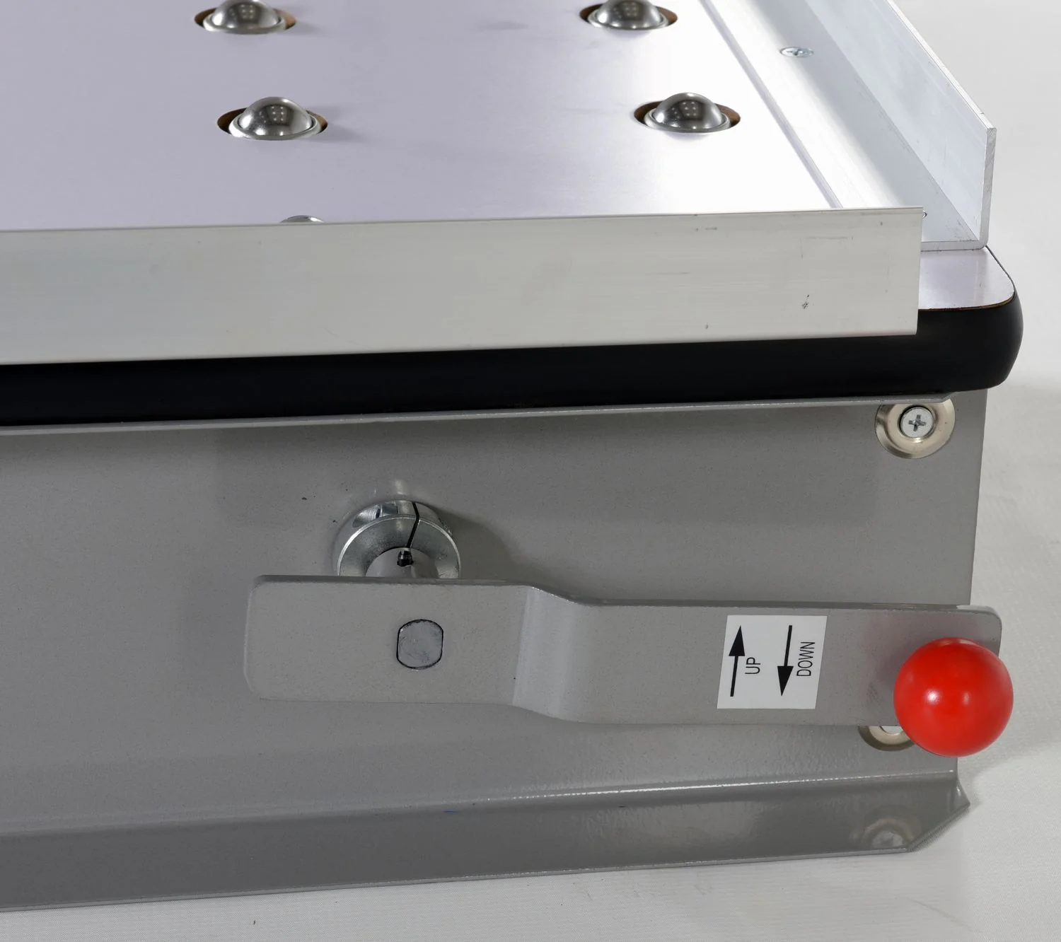 Vestil Manufacturing Corp Pop-Up Ball Transfer Platforms - Image 5