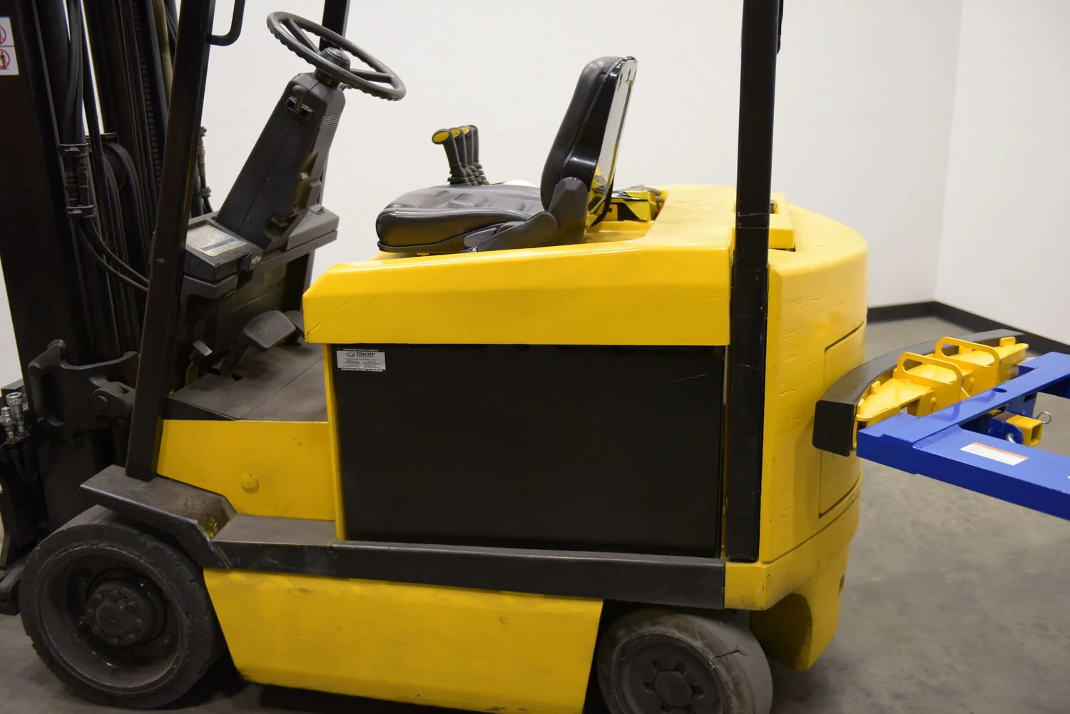Vestil Manufacturing Corp Push Bumper - Image 2