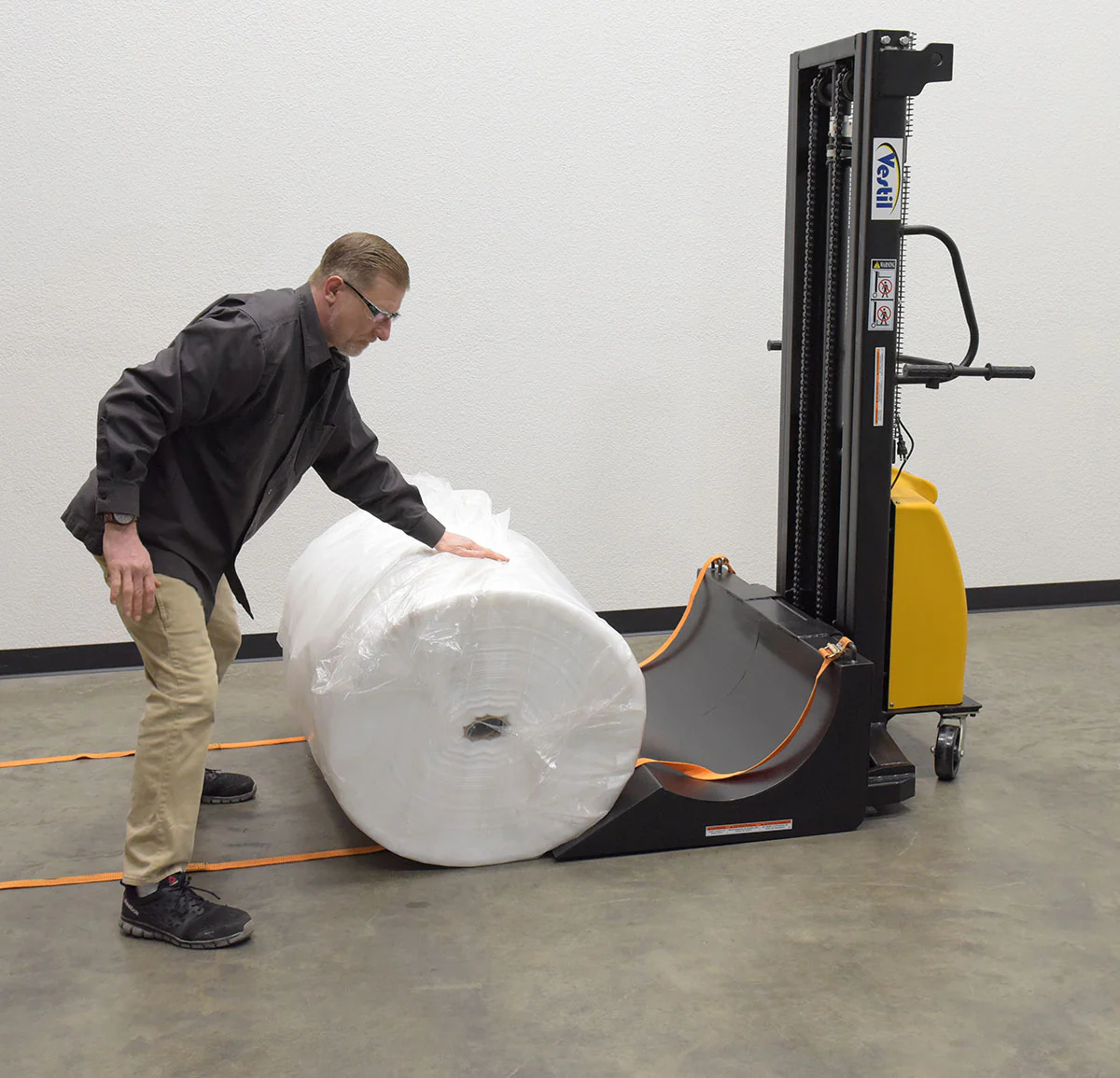 Vestil Manufacturing Corp Roll Material Transporter with DC Powered Lift Feature - Image 3