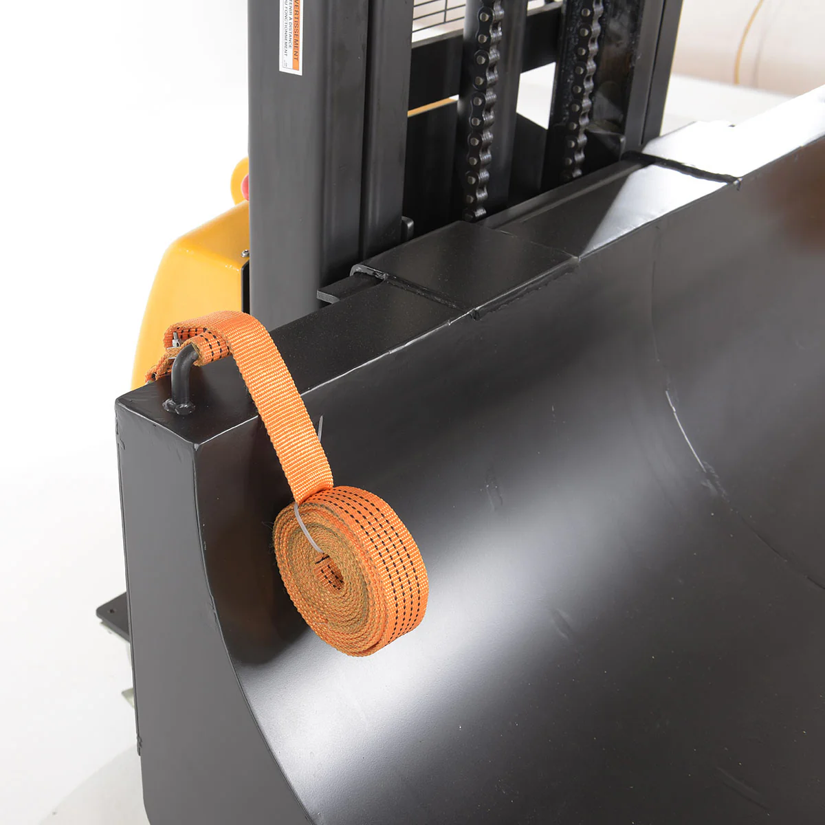 Vestil Manufacturing Corp Roll Material Transporter with DC Powered Lift Feature - Image 8