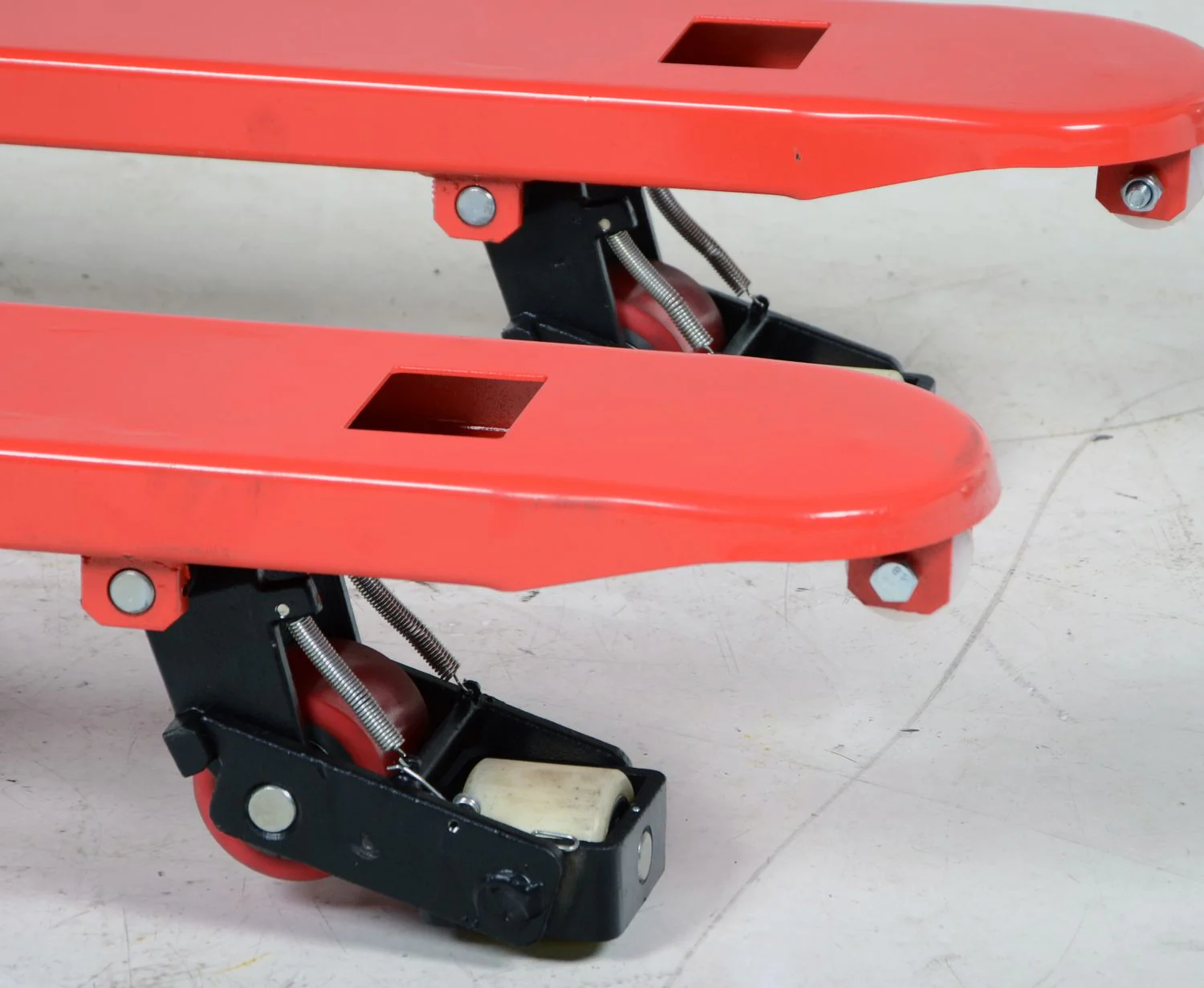 Vestil Manufacturing Corp Side Winder Pallet Truck - Image 8
