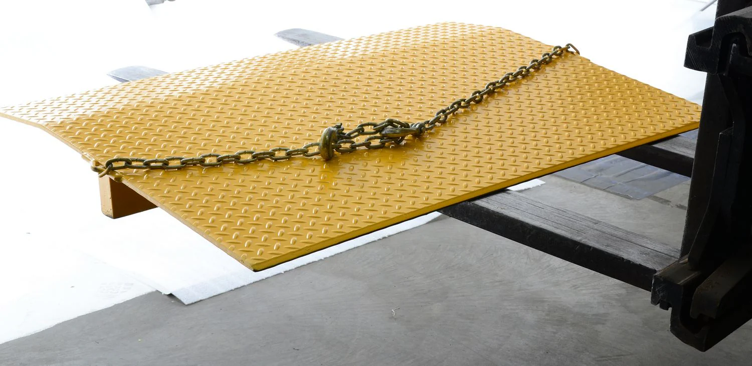 Vestil Manufacturing Corp Steel Truck Dockplates - Image 7