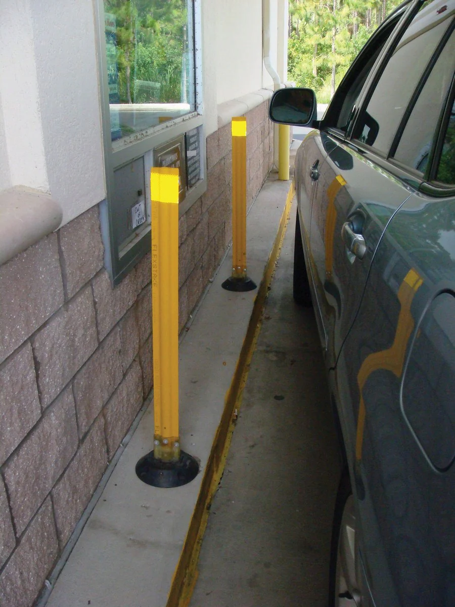 Vestil Manufacturing Corp Surface Mount Flexible Stakes - Image 3
