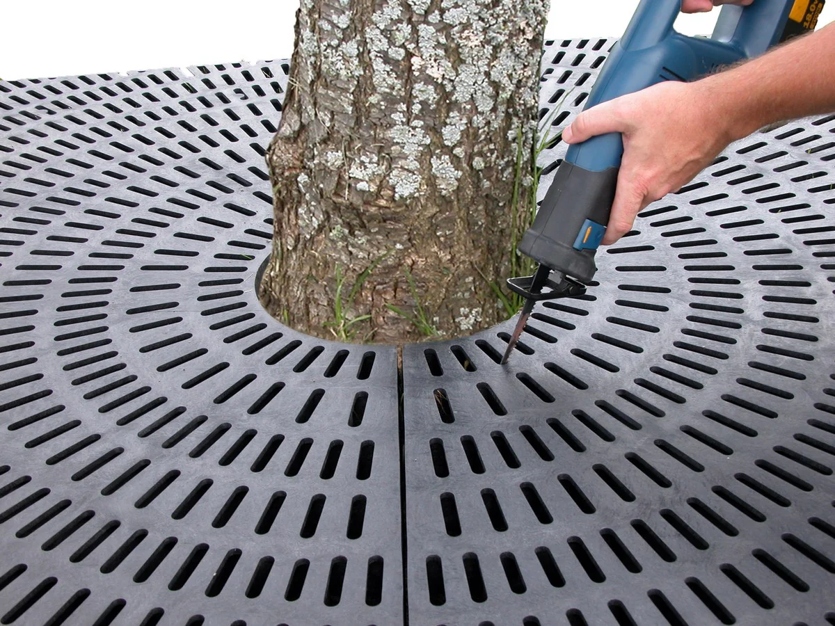 Vestil Manufacturing Corp Tree Grates - Image 2
