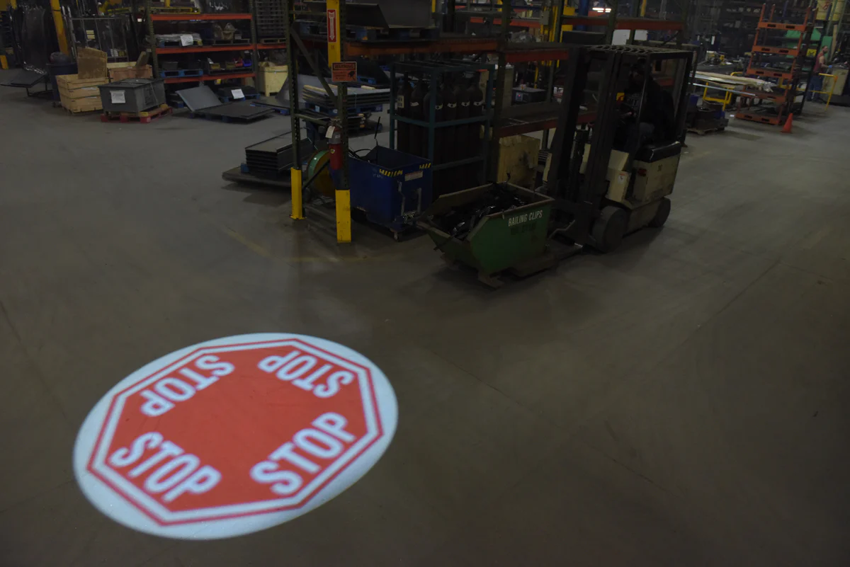 Vestil Manufacturing Corp Virtual Sign Projector - Image 8