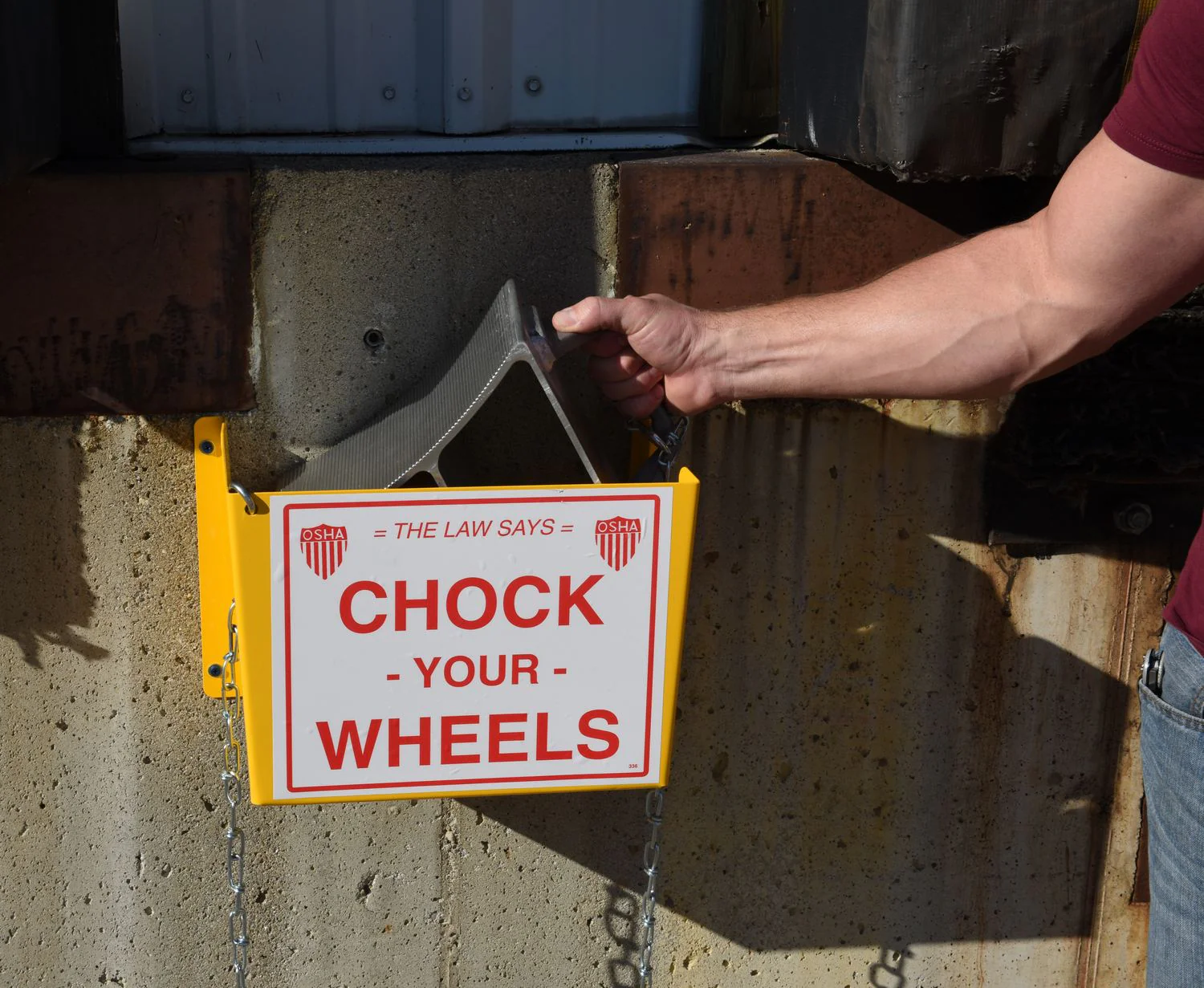 Vestil Manufacturing Corp Wheel Chock Accessories - Image 3